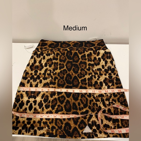 NWT Cheetah leopard Mini Skirt - Picture 9 of 13